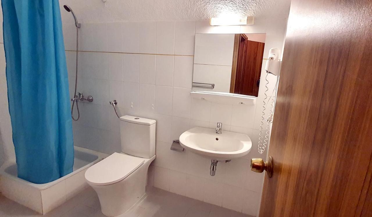 Hotel Pashos Kryopigi Exteriör bild